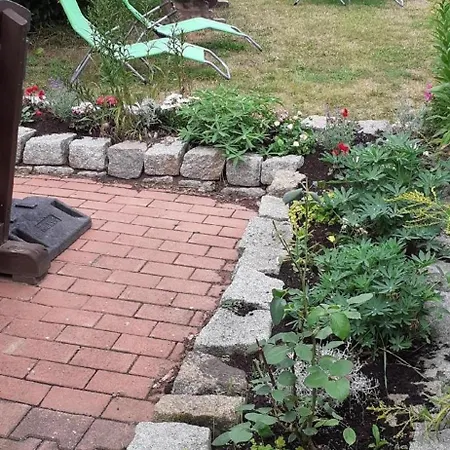 Apartment In Mit Grossem Garten